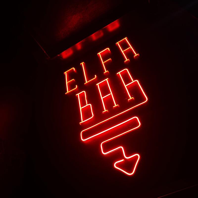 Elfa — momentas